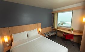 Ibis Barra Da Tijuca Hotel 3*